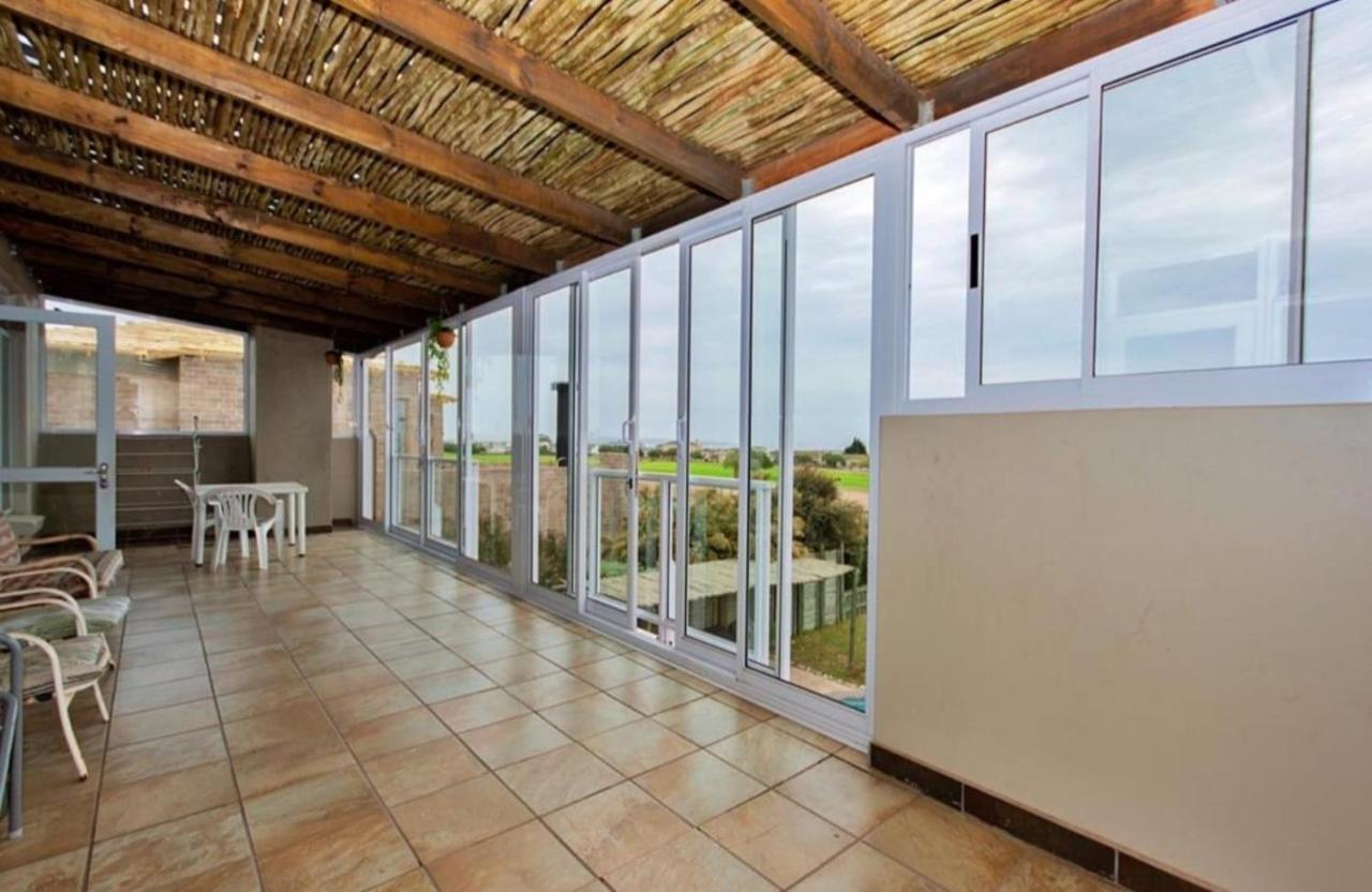 Hotel Golfer'S Retreat Langebaan Exterior foto